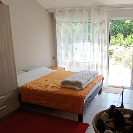 Privee Dans Maison Au Calme -7km Mazamet Holiday home Saint-Amans-Soult