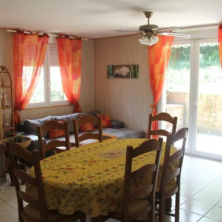 Privee Dans Maison Au Calme -7km Mazamet Holiday home Saint-Amans-Soult