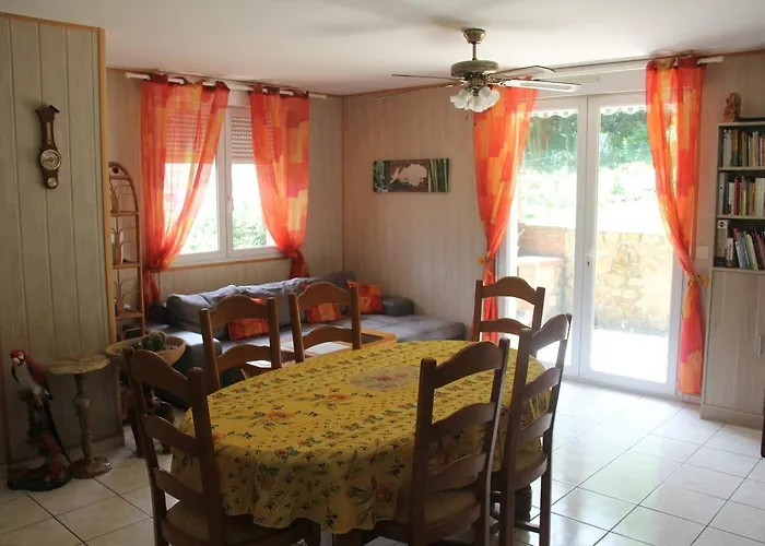 Privee Dans Maison Au Calme -7km Mazamet Holiday home Saint-Amans-Soult